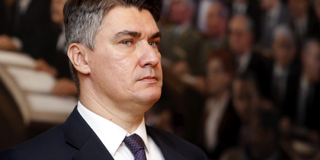 Zagreb, 081015.Trg sv. Marka.U Saboru RH danas je odrzan svecani prijem za drzavni vrh povodom obiljezavanja Dana neovisnosti.Na fotografiji:  premijer Zoran Milanovic.Foto: Damjan Tadic / CROPIX