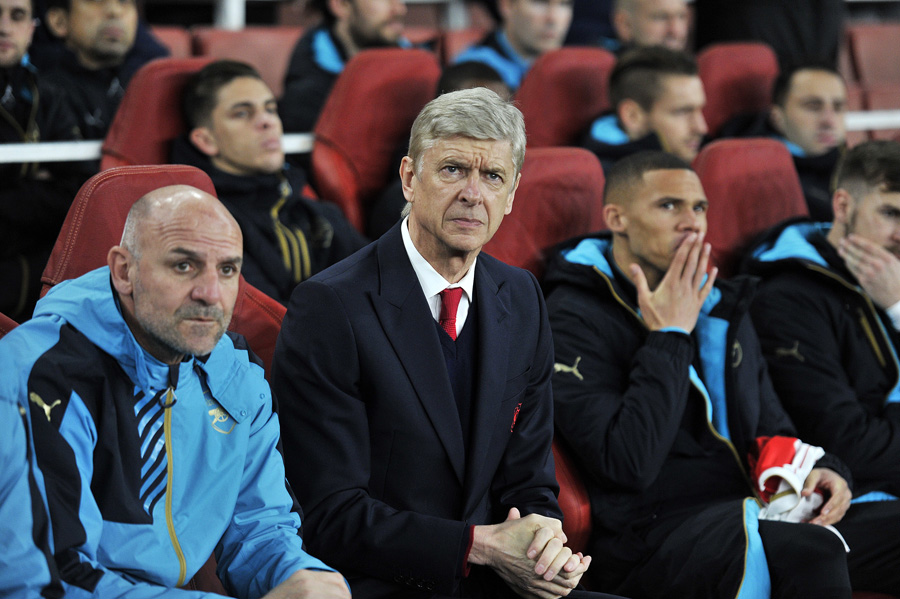 London, Ujedinjeno Kraljevstvo, 231115.Emirates stadion.Nogometna utakmica 5. kola Lige prvaka izmedju Arsenala i GNK Dinamo.Na fotografiji: Arsene Wenger.Foto: Boris Kovacev / CROPIX
