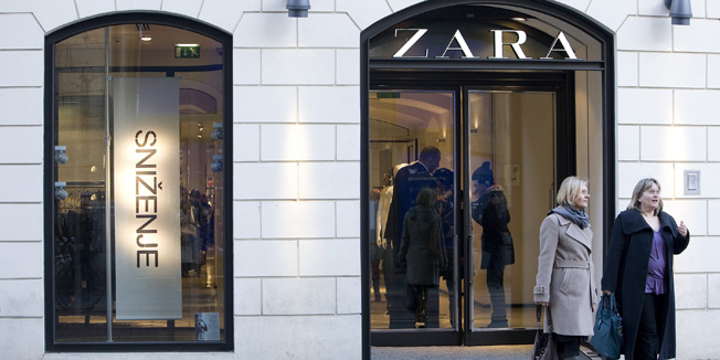 Zagreb, 030113.Novogodisnje rasprodaje po ducanima u centru Zagreba.Na slici: Zara, Ilica.Foto: Sandra Simunovic / CROPIX