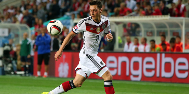 FARO, PORTUGAL - JUNE 13:  Mesut Oezil of Germany runs with the ball during the UEFA EURO 2016 Qualifier Group D match between Gibraltar and Germany at Estadio Algarve on June 13, 2015 in Faro, Portugal.  (Photo by Alexander Hassenstein/Bongarts/Getty Images)
