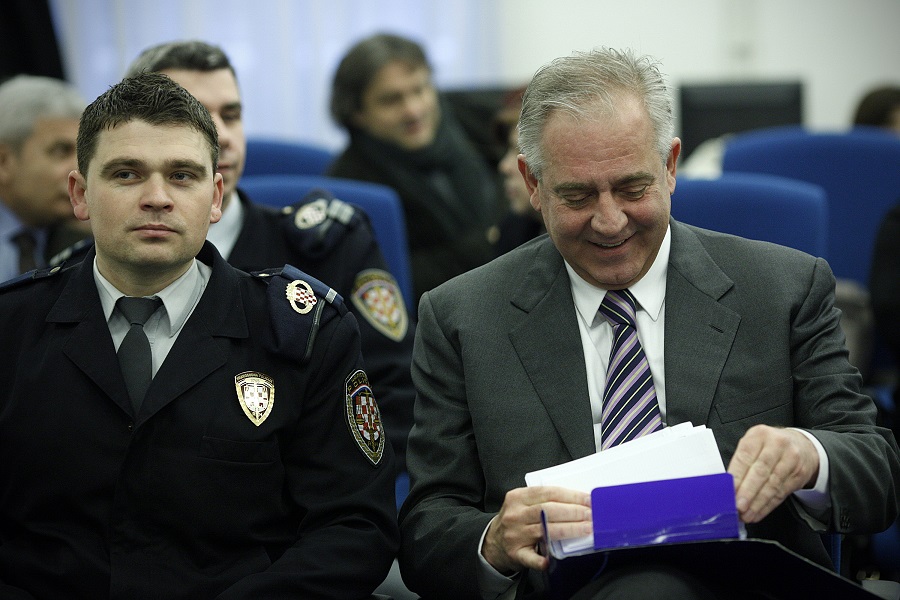 Zagreb, 140113.Sudjenje bivsem premijeru Ivi Sanaderu, HDZ-u i bivsim duznosnicima te stranke u aferi Fimi media nastavilo se na Zupanijskom sudu ispitivanjem osam novih svjedoka.Na fotografiji: Ivo Sanader.Foto: Dragan Matic / CROPIX