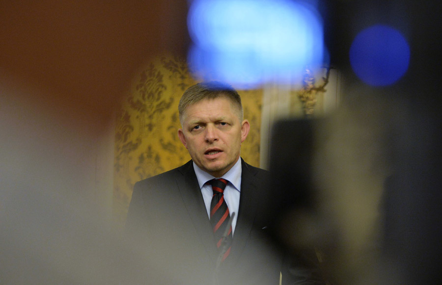 Slovakian Prime Minister Robert Fico answers question during a press conference following talks with the Ukrainian Prime Minister in Bratislava, Slovakia on September 10, 2015. AFP PHOTO / SAMUEL KUBANI