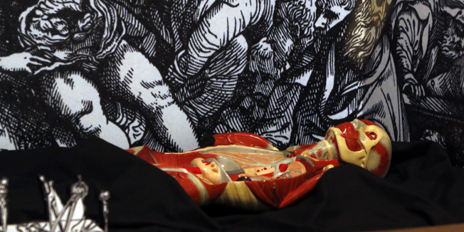 Zagreb, 200115.Prirodoslovni muzej, Demetrova 1.Izlozba Andreas Vesalius 1514-1564 razotkrivanje ljudskog tjela u renesansi.Foto: Damjan Tadic / CROPIX