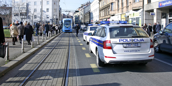 Zagreb, 280115.U prijepodnevnim satima u Ilici dogodila se prometna nesreca u kojoj je stradao pjesak od naleta tramvaja.Foto: Biljana Gaurina / CROPIX