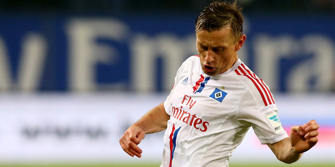 HAMBURG, GERMANY - JANUARY 31:  Ivica Olic of Hamburg runs with the ball during the Bundesliga match between Hamburger SV and 1. FC Koeln at Imtech Arena at Imtech Arena on January 31, 2015 in Hamburg, Germany.  (Photo by Martin Rose/Bongarts/Getty Images)