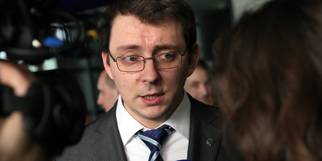 Zagreb, 221214.Muzej suvremene umjetnosti - MSU.Predsjednik Republike Ivo Josipovic odrzao je primanje u prigodi bozicnih i novogodisnjih blagdana te se obratio nazocnima.Na fotografiji: Bojan Glavasevic.Foto: Davor Pongracic / CROPIX