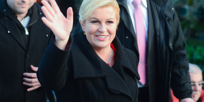 Zagreb, 190215. Savska 66.Predsjednica Republike Hrvatske Kolinda Grabar Kitarovic u poslijepodnevnim satima posjetila je hrvatske branitelje koji vec 123 dana prosvjeduju ispred Ministarstva u Savskoj ulici.Na fotografiji: Kolinda Grabar Kitarovic.Foto: Goran Mehkek / CROPIX