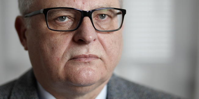 Zagreb, 060215.Mladen Pejnovic, predstojnik Drzavnog ureda za upravljanje drzavnom imovinom, snimljen u prostorima DUUDI-a u Dezmanovoj 10.Foto: Dragan Matic / CROPIX