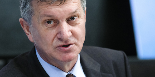 Split, 071114.Milan Kujundzic,predsjednik stranke Hrvatska zora i  predsjednicki kandidat odrzao je press konferenciju u Domu HV-e u Splitu.Foto: Tom Dubravec /  CROPIX