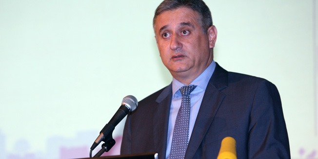 Opatija, 131114.U Grand hotelu Adriatic od 12. do 14. studenog odrzava se 22. tradicionalno savjetovanje Ekonomska politika Hrvatske u 2015. Tomislav Karamarko odrzao je izlaganje pod nazovim Hrvatska - kako dalje?Na fotografiji: Tomislav KaramarkoFoto: Tea Cimas / CROPIX