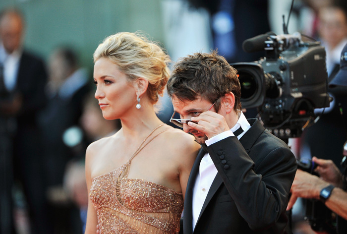 VENICE, ITALY - AUGUST 29:  Actress Kate Hudson and Matt Bellamy attend 