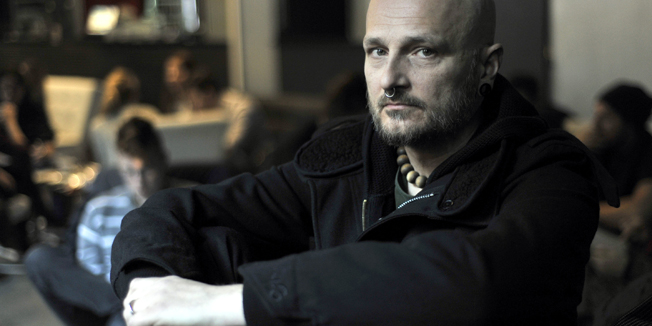 Zagreb, 121214.Damir Urban, hrvatski pjevac i tekstopisac.Foto: Bruno Konjevic / CROPIX