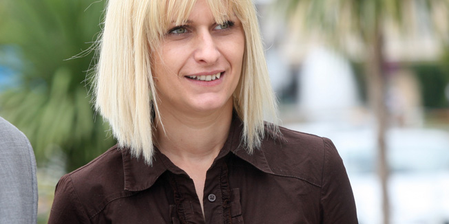 Rijeka, 020714.U Policijskoj upravi u Rijeci odrzana je press konferencija na kojoj su predstavljeni policijski sluzbenici iz Republike Slovacke i Republike Srbije u sklopu projekta Medjunarodne policijske suradnje policije u odori. Oni ce kao i prijasnjih godina tijekom ljeta boraviti na Jadranu u cilju podizanja ukupne razine sigurnosti tijekom turisticke sezone. Danijela Stojanova, policijska djelatnica iz Srbije, srpanj ce provesti radeci u Opatijskoj policijskoj postaji.Na fotografiji: nacelnik Opatijske policije Damir Brnas i Danijela StojanovaFoto: Tea Cimas / CROPIX