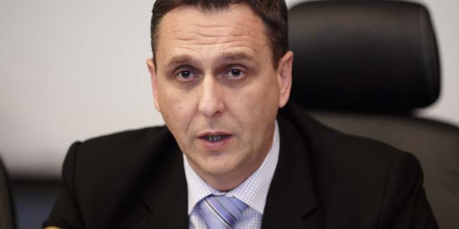 Zagreb, 301213.Povodom pocetka obvezne primjene JOPPD obrasca i novog informatickog sustava za sve vrste dohodaka odrzana je konferencija za novinare u tvrtci APIS-IT.Na fotografiji: Tihomir Kralj, zamjenik ravnateljice Porezne uprave.Foto: Dragan Matic / CROPIX