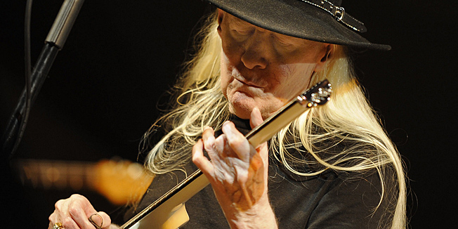 (FILES) -  A photo taken on July 19, 2008 shows US guitarist Johnny Winter performing on stage during the XII Jazz Festival in Valencia's Palau de la Musica. US guitarist Johnny Winter died on July 16, 2014 at age of 70 in a hotel in Zurich, it is announced on July 17, 2014 on his Facebook page.   AFP PHOTO/ DIEGO TUSON