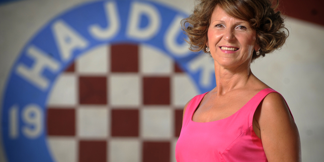 Split, 270712.Branka Raljak profesorica na Ekonomskom fakultetu u Splitu,   prorektorica splitskog sveucilista za financije te dopredsjdnica nadzornog odbora Hajduka.Foto: Paun Paunovic / CROPIX