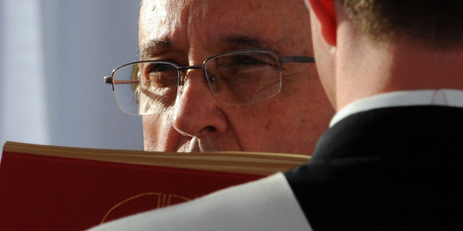 Pope Francis leads mass at Piazza Carlo III during a one-day visit to Caserta, Italy, on July 26, 2014. AFP PHOTO / MARIO LAPORTA