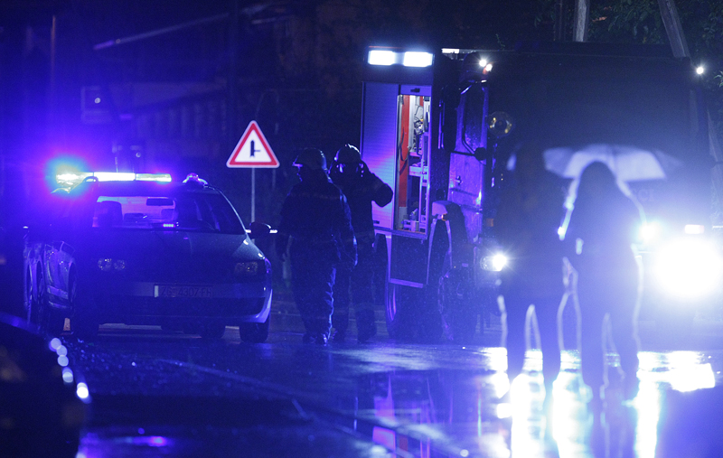 Velika Gorica, Mala Buna, 030914.Na drzavnoj cesti D31 u Maloj Buni kod Velike Gorice vozac automobila je usmrtio pjesaka. Policija obavlja ocevid.Foto : Ronald Gorsic / CROPIX