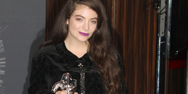 24 August  2014 - Inglewood, California - Lorde. 2014 MTV Video Music Awards held at The Forum. Photo Credit: F. Sadou/AdMedia
