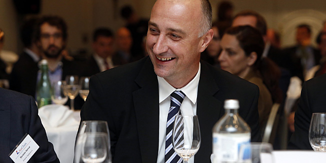 Zagreb, 230414.U hotelu Sheraton odrzan je sastanak na temu hrvatske industrijske strategije. Sastanak je organizirala Americka gospodarska komora, a nazocio je i ministar gospodarstva Ivan Vrdoljak. Na fotografiji: ministar gospodarstva Ivan Vrdoljak.Foto: Damjan Tadic / CROPIX