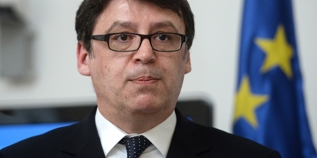 Zagreb, 240414.Svetice.Ministarstvo znanosti i sporta.Press konferencija u ministarstvu na kojoj se ministar Zeljko Jovanovic osvrnuo na naslovnicu Jutarnjeg lista i cijelu pricu oko sveucilista u Rijeci i Zagrebu.Na fotografiji: Zeljko Jovanovic.Foto: Goran Mehkek / CROPIX