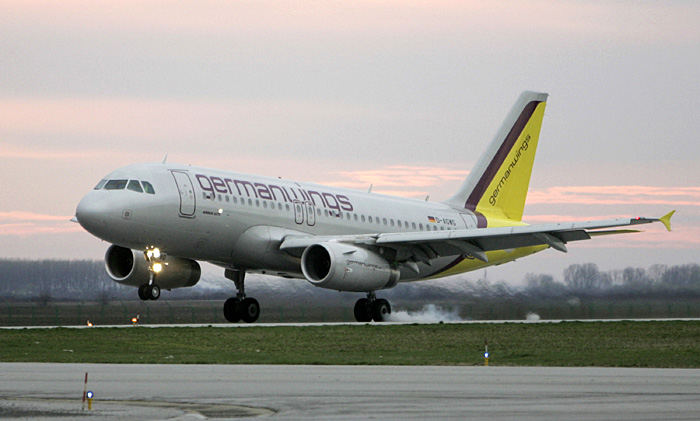 Osijek, Klisa, 140308.Prvi medjunarodni let aviona njemacke 