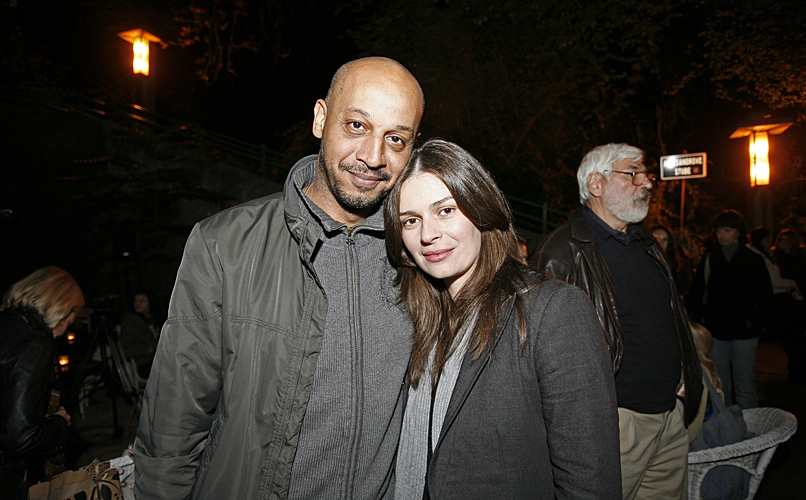 Zagreb, 111010.Galerija Velvet, Dezmanov prolaz.Popularni pjevac Damir Urban otvorio je svoju prvu izlozbu nazvanu '40 stanica' u galeriji Velvet. Na slici: Hamed Bangoura.Foto: Nina Djurdjevic / CROPIX