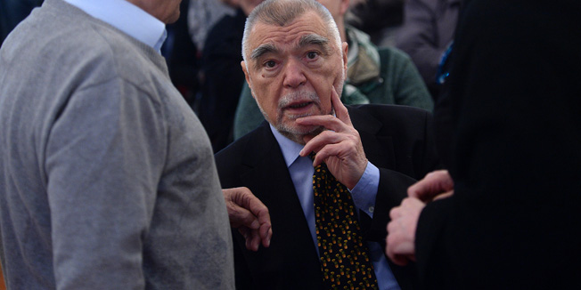 Zagreb, 010415. Novinarski dom.Perkovceva ulica.Predstavljanje 2. izdanja monografije Borisa Pavelica o Feral Tribuneu  pod nazivom Smijeh slobode.Smijeh slobode - uvod u Feral Tribune je 700-stranicna i bogato ilustrirana epopeja o 25 godina kultnog politicko-satirickog lista Feral TribuneNa fotografiji: Slavko Goldstein i Stipe Mesic.Foto: Goran Mehkek / CROPIX