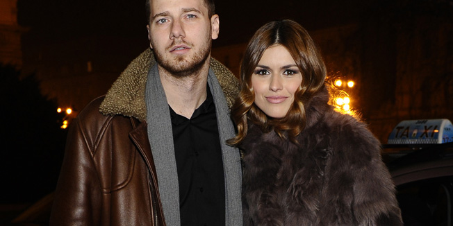 Zagreb, 311212.Voditelj Josko Lokas i glumica Natasa Janjic vjencali su se pred maticarom u klubu Tucman na Trgu marsala Tita. Na vjencanju je prisustvovalo oko 250 uzvanika.Na fotografiji: Ivan Veljaca i Anita Dujic.Foto: Srdjan Vrancic / CROPIX 