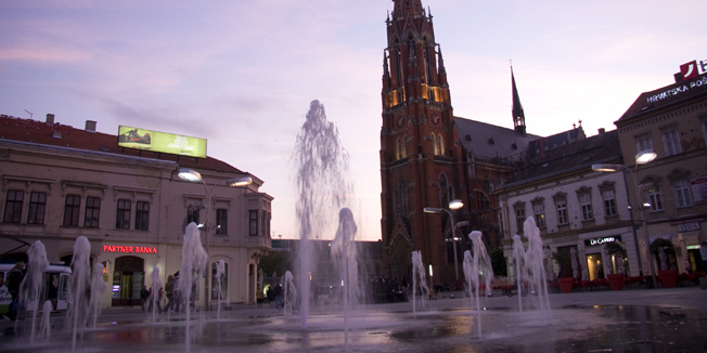 Osijek, 151011. Panorama Trga Ante Starcevica.Foto: Dorian Horvat / CROPIX