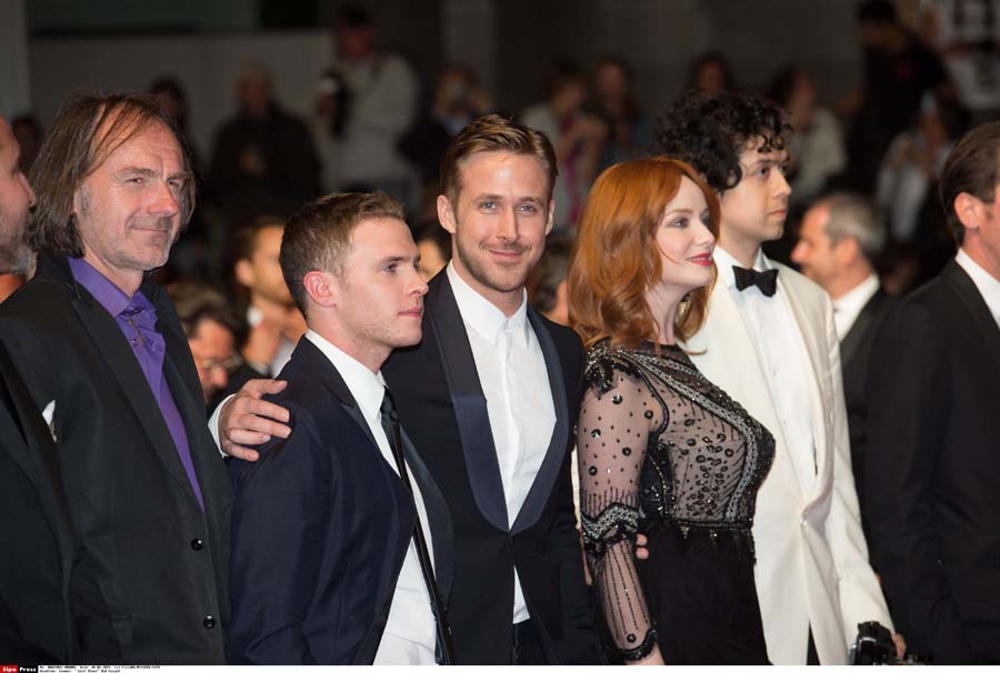 (R-L) US actor Geoffrey Arend, US actress Christina Hendricks, Canadian actor Ryan Gosling and British actor Iain De Caesteckerat the screening of 