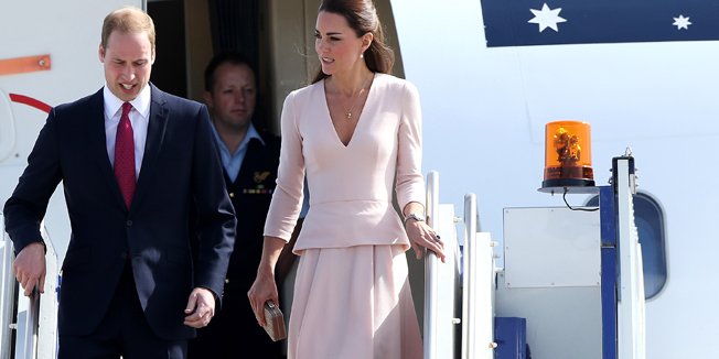 ADELAIDE, AUSTRALIA - APRIL 23:  Prince William, Duke of Cambridge and Catherine, Duchess of Cambridge arrive at RAFF Base Edinburgh on April 23, 2014 in Adelaide, Australia. The Duke and Duchess of Cambridge are on a three-week tour of Australia and New Zealand, the first official trip overseas with their son, Prince George of Cambridge. (Photo by Daniel Kalisz/Getty Images)