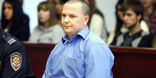 Split, 160514.Danas je zapocelo sudjenje Domagoju Saskoru za ubojstvo zenske osobe na plazi Znjan.Domagoj je zensku osobu zatukao sa kamenom u glavu.Foto: Duje Klaric / CROPIX