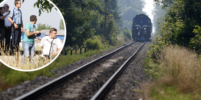Cakovec, 100614U mjestu Donji Kraljevec vlak koji vozi na relaciji Kotoriba - Varazdin, udario je u pjesakinju koja je hodala po pruzi. Nesreca se dogodila nekoliko stotina metara prije ulaska vlaka u stanicu. Vise detalja biti ce poznato nakon policijskog ocevida.Foto: Zeljko Hajdinjak / Cropix