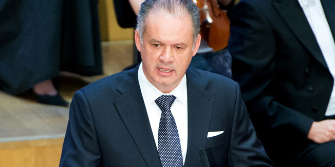 Slovakia's President-elect Andrej Kiska delivers his speach shortly after he took the Presidential oath during a Parliamentary session taking place at the Bratislava's philharmonic hall Reduta in Bratislava, on June 15, 2014. A non-aligned centrist who made his fortune in the consumer-credit business, the 51-year-old Kiska is Slovakia's first president since independence in 1993 without a past in the Communist party.AFP PHOTO/JOE KLAMAR