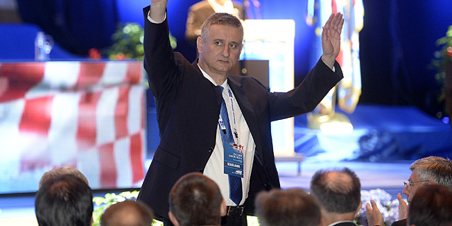 Zagreb, 170614.Danas u podne u Koncertnoj dvorani Vatroslava Lisinskog zapoceo je 16. izvjestajni opci sabor Hrvatske demokratske zajednice, na kojem se, izmedju ostalog, objavljuje kandidatura Kolinde Grabar Kitarovic na predsjednickim izborima 2015. godine.Na fotografiji: Tomislav Karamarko.Foto: Goran Mehkek / CROPIX