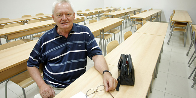 Split, 180712.Upisi na Pravni fakultet.Na fotografiji: dekan prof.dr.Boris BuklijasFoto: Duje Klaric / CROPIX