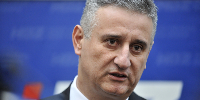 Zagreb, 300315.Dvorana Matice Hrvatske, ulica Matice Hrvatske 2.Predsjednik HDZ-a Tomislav Karamarko odgovarao je na pitanja novinara uoci obiljezavanja 25. obljetnice osnutka HDZ-a u Gradskoj cetvrti Donji grad.Na fotografiji: Tomislav Karamarko.Foto: Damir Krajac / CROPIX