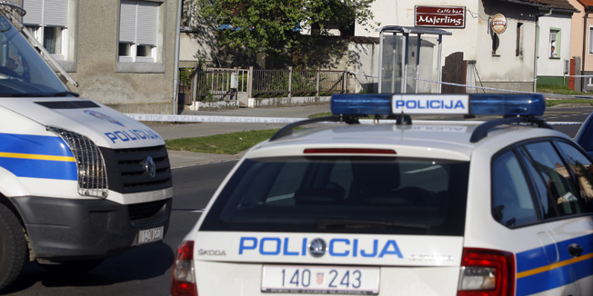 Varazdin, 220415U mjestu Majerje pored Varazdina u caffe baru Majerling nocas oko 3 sata doslo je do eksplozije. Drzavna cesta D2 zatvorena je za promet tijekom trajanja policijskog ocevida, nakon cega ce biti poznato vise detalja.Foto: Zeljko Hajdinjak / Cropix