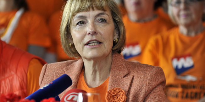 Zagreb, 010515.Povodom Medjunarodnog praznika rada Hrvatska narodna stranka u restoranu Lido odrzala je konferenciju za medije na kojoj su govorili Sonja Konig, Ivan Vrdoljak, Vesna Pusic, Jozo Rados i Anka Mrak Taritas.Na fotografiji: Vesna Pusic.Foto: Bruno Konjevic / CROPIX