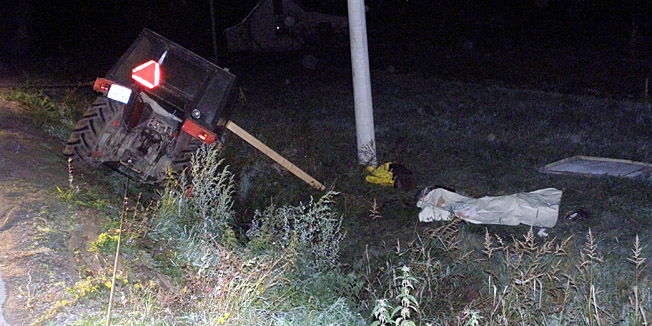 Daruvar, 271010.U prekretanju traktora jedna osoba poginula.Na slici: mjesto nesrece.Foto: Marija Toth / BJELOVARSKI LIST