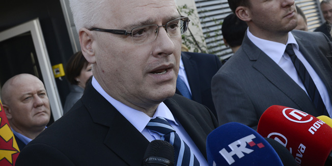 Zabok, 191014.Gubasevo 2 a.Predsjednik Republike Hrvatske Ivo Josipovic prisustvovao je na otvaranju novog proizvodnog pogona tvrtke Plesko.Na fotografiji: Izjava predsjednika Ive Josipovica.Foto: Goran Mehkek / CROPIX