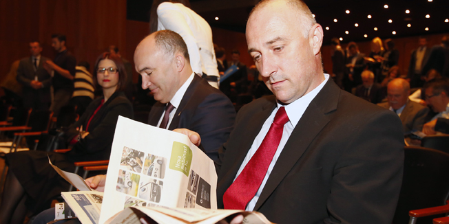 Zagreb, 281014.Mala dvorana Lisinski.U organizaciji Poslovnog dnevnika odrzana je konferencija Energy Market Forum - izmedju trzista i sigurnosti. Na otvaranju konferencije ministar gospodarstva Ivan Vrdoljak predstavio je buduce planove hrvatske Vlade na podrucju energetske politike. Na konferenciji sudjelovali su i predstavnici japanske kompanije Marubeni.Na fotografiji: ministar gospodarstva Ivan Vrdoljak.Foto: Marko Todorov / CROPIX