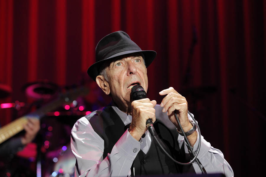 Pula, 020813.  Leonard Cohen odrzao koncert u prepunoj  pulskoj Areni. Foto: Goran Sebelic / CROPIX