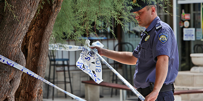 Kastel Luksic, 010711.Kraj Ugostiteljskog objekta 