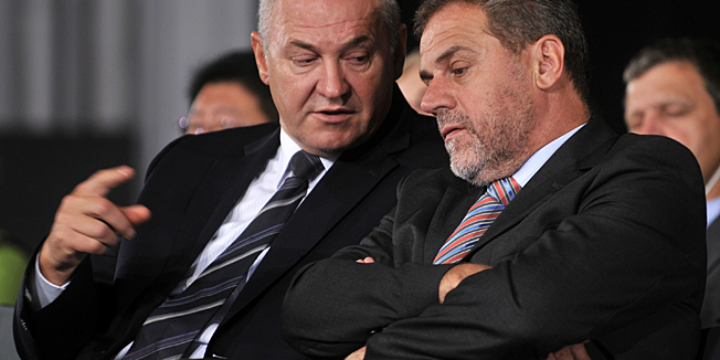 Zagreb, 220910.Otvoren je 86. Jesenski medjunarodni Zagrebacki Velesajam, a zemlja partner je Kina. Velesajam je otvorio Boris Cota, predsjednikov savjetnik za gospodarstvo.Na slici: Ivo Covic (zg Holding), gradonacelnik Milan Bandic na otvaranju.Foto: Bruno Konjevic / CROPIX