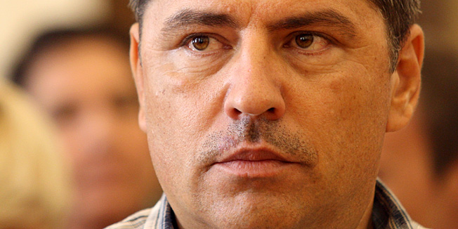 Zadar, 090913.Zupanijski sud.Bivsi sibenski vatrogasni zapovjednik Drazen Slavica oslobodjen je optuzbi za kornatsku tragediju u kojoj je 30. kolovoza 2007. godine stradalo dvanaest vatrogasaca. Sudjenje Drazenu Slavicu zapocelo je u studenom 2010. godine.Na fotografiji: Drazen Slavica.Foto: Jure Miskovic / CROPIX