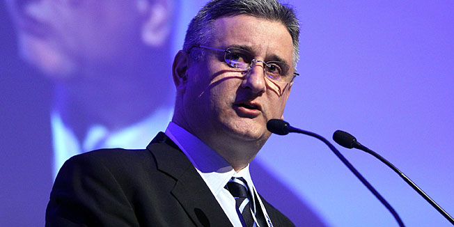 Zagreb, 131213.Hotel Westin, Savska ulica.U organizaciji Zaklade hrvatskog drzavnog zavjeta danas se odrzao Svehrvatski gospodarski forum, na kojemu su prvi put predstavljene najvaznije gospodarske smjernice Hrvatske demokratske zajednice. Na fotografiji: Tomislav Karamarko.Foto: Goran Mehkek / CROPIX