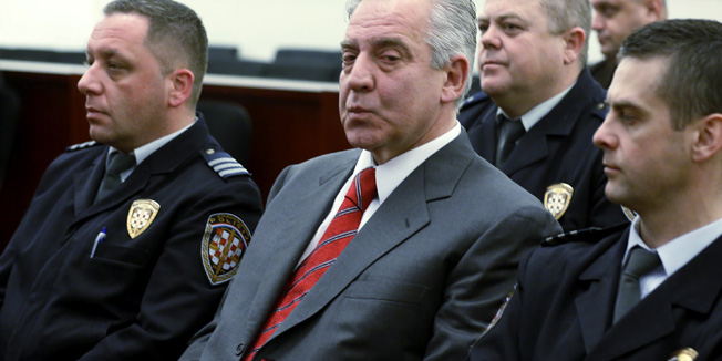 Zagreb, 150114.Zupanijski sud na Zrinjevcu.Nastavak sudjenja bivsem premijeru Ivi Sanaderu i drugima u slucaju Planinska. Svjedoci na sudjenju dans su bili Vitomir Begovic, Gordana Colnar i Vesna Dejanovic.Na fotografiji: Ivo Sanader.Foto: Damjan Tadic / CROPIX