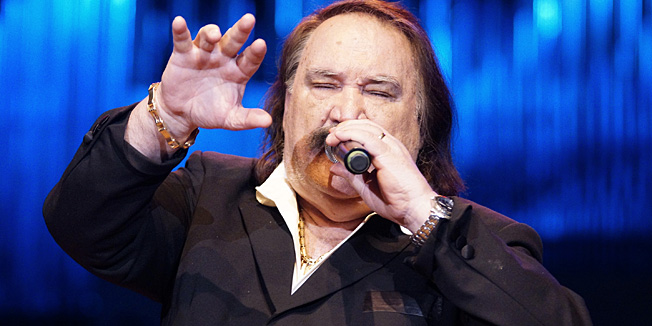 Zagreb, 110214.KD Vatroslav Lisinski.Koncert Mise Kovaca u Koncertnoj dvorani Vatroslav Lisinski.Na fotografiji: Miso Kovac.Foto: Marko Todorov / CROPIX